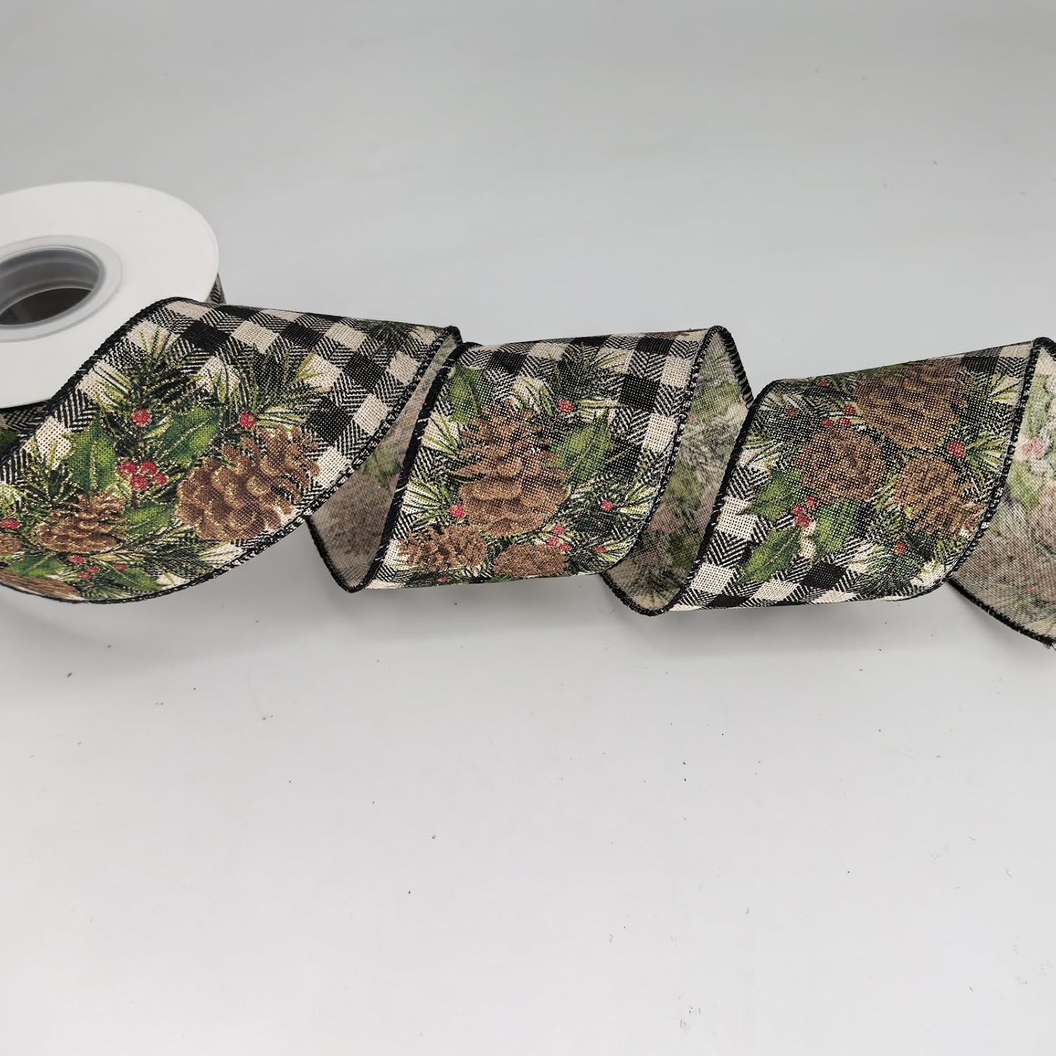 HATIANGE Pinecone Christmas Burlap Ribbon with Black White Plaid Wired Ribbon, 2-1/2 Inch x 11Yards, for Xmas Home Decor, Gift Wrapping, Bow Making, Wreath, DIY Crafts