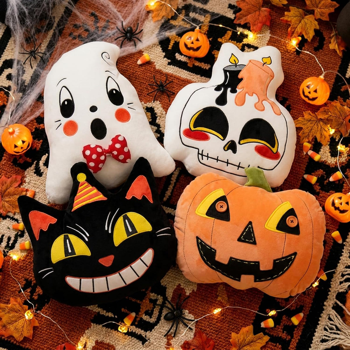 4Pcs Halloween Pillows Skeleton Ghost Black Cat Vintage Retro Traditional 90S...