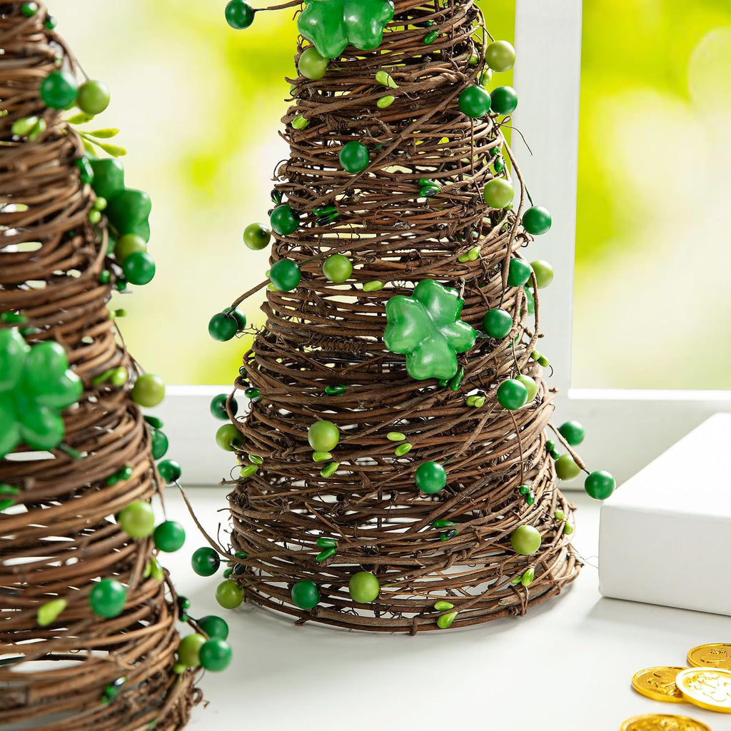 glitzhome set of 2 st. patrick's rattan table, package contents