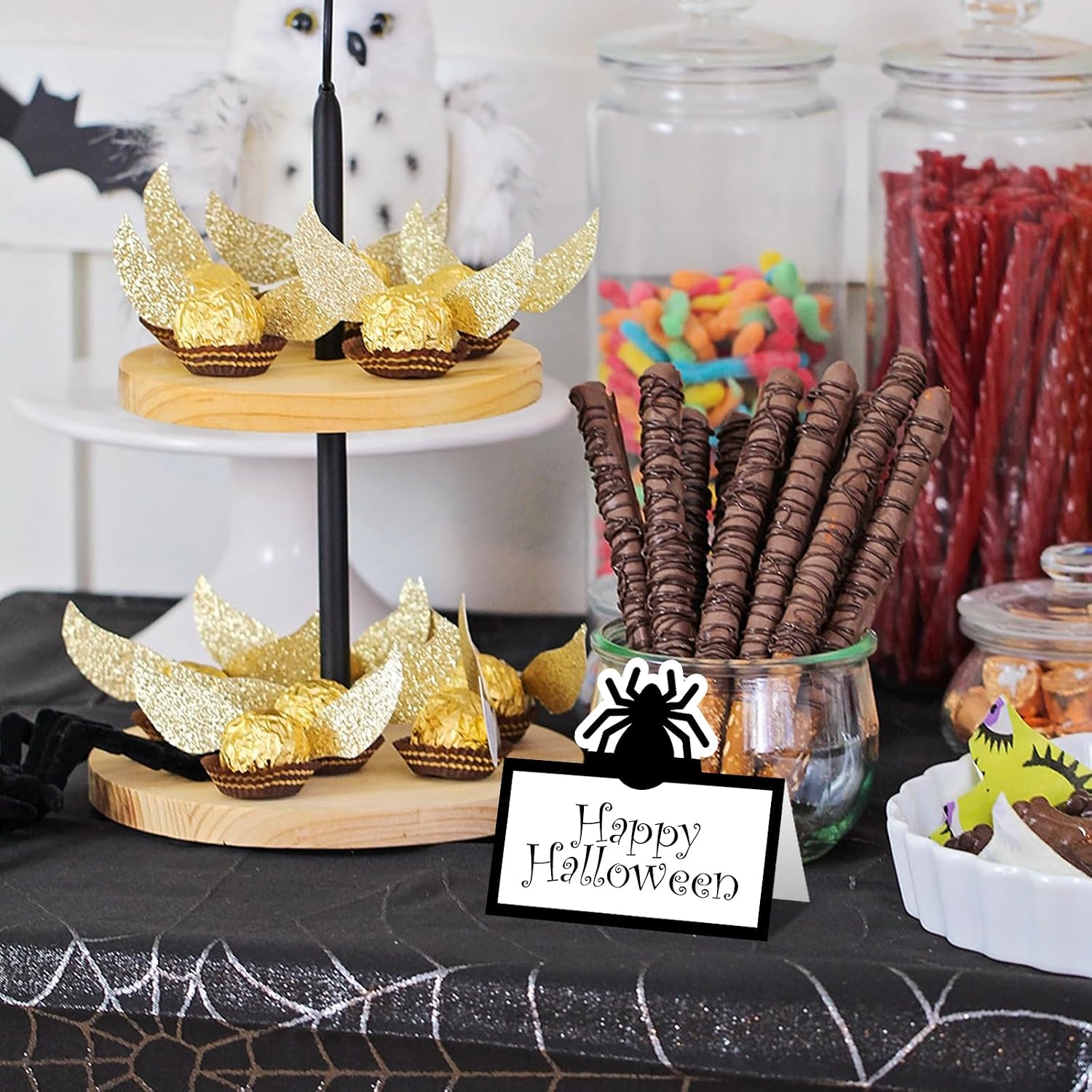 48 Pcs Halloween Place Cards Skeleton Gothic Spider Ghost Placecard Holders Greeting Cards Pumpkin Seating Name Tents for Wedding Dinner Halloween Party Table Birthday Supplies