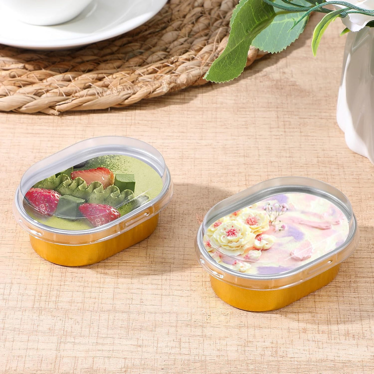 200 Pack Oval Gold Aluminum Baking Cups with Lids, 2 FL OZ Disposable Ramekin...