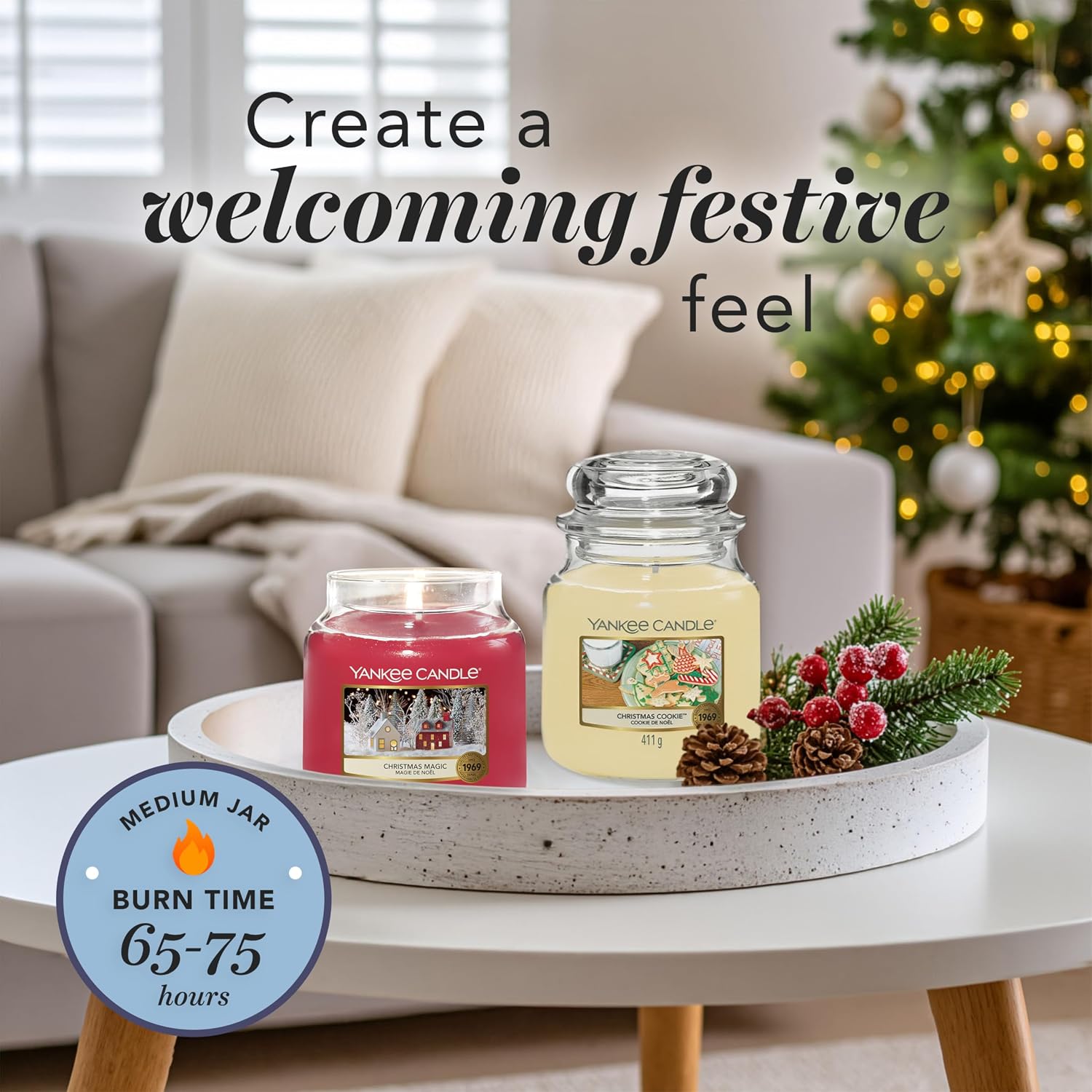 Yankee Candle Christmas Gift Set | 2 Medium Scented Candles, 2 Filled Votive Candles | Wick Cutter and Illuma Lid Candle Topper | 6 Piece Candle Set | Perfect Christmas Gifts for Women