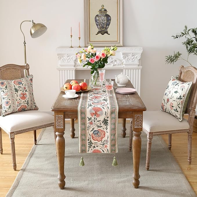 ISAENNE Designer Vintage Linen Table Runner 71 Inches Long,Elegant Floral Pattern Wrinkle Resistant Table Runners for Dining Tables,Thanksgiving,Kitchen Tables,Christmas,12"*71"-Daffy B