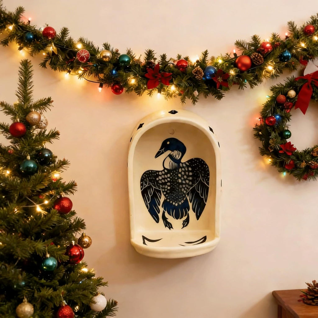 Sacred Wall Niche Collection, Handcrafted Hand-Shaped Ceramic Altar - Niche Decor & Candle Holder, Ideal Christmas/New Year Gift for Family Friends Colleagues (B)