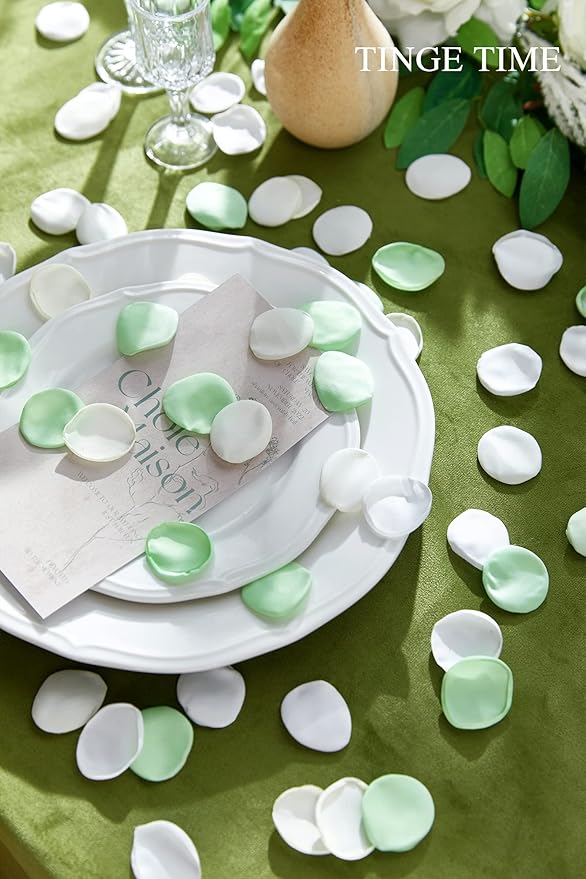 TINGE TIME 400pcs Silk Flower Petals for Wedding, Rose Petals for Decoration, Fake Flower Petals for Bridal Showers, Flower Girl Petals for Anniversaries and Parties (Mint Green)