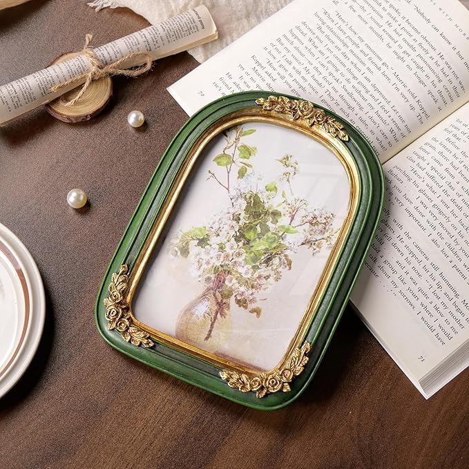 Cuspin Vintage 5x7 Picture Frame, Ornate Gold Green Arch Frames Resin Photo Frame with Glass Front for Tabletop or Wall Display, Antique Decorative Frame for Home Decor or Gift