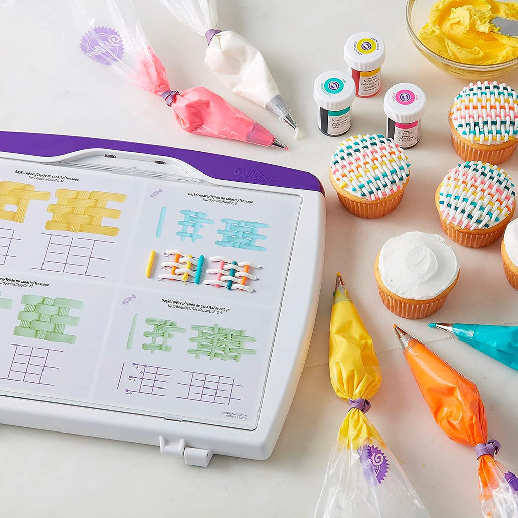 Wilton Deluxe Practice Board Set - Practice Piping Stars, Flowers, Petals, Leaves, Dots, Ruffles and More for Treat Decorating, 23 Practice Sheets, 13 x 10.7-Inch