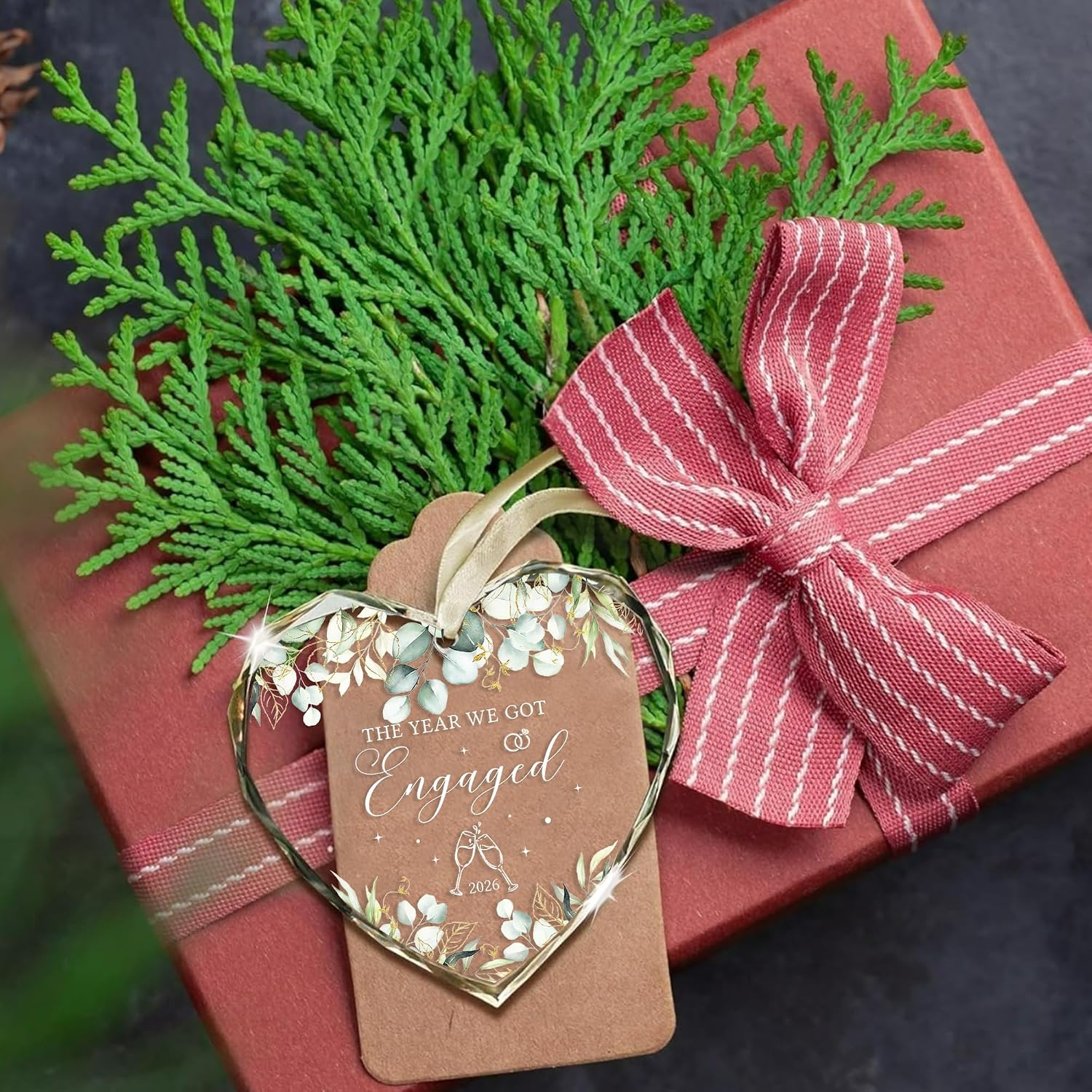 Engagement Gifts for Couples 2026, Glass Engagement Ornament 2026 - The Year We Got Engaged Ornament for Daughter, Newly Engaged Gifts for Couple Friend, for Fiance, Bride to Be