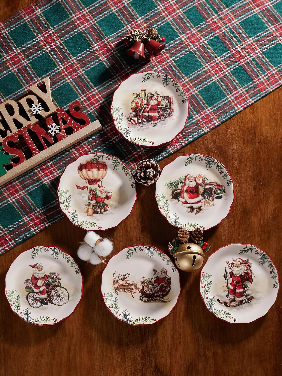 Bico Santa On The Way Scalloped Christmas Appetizer Plates Set of 6, 6 In