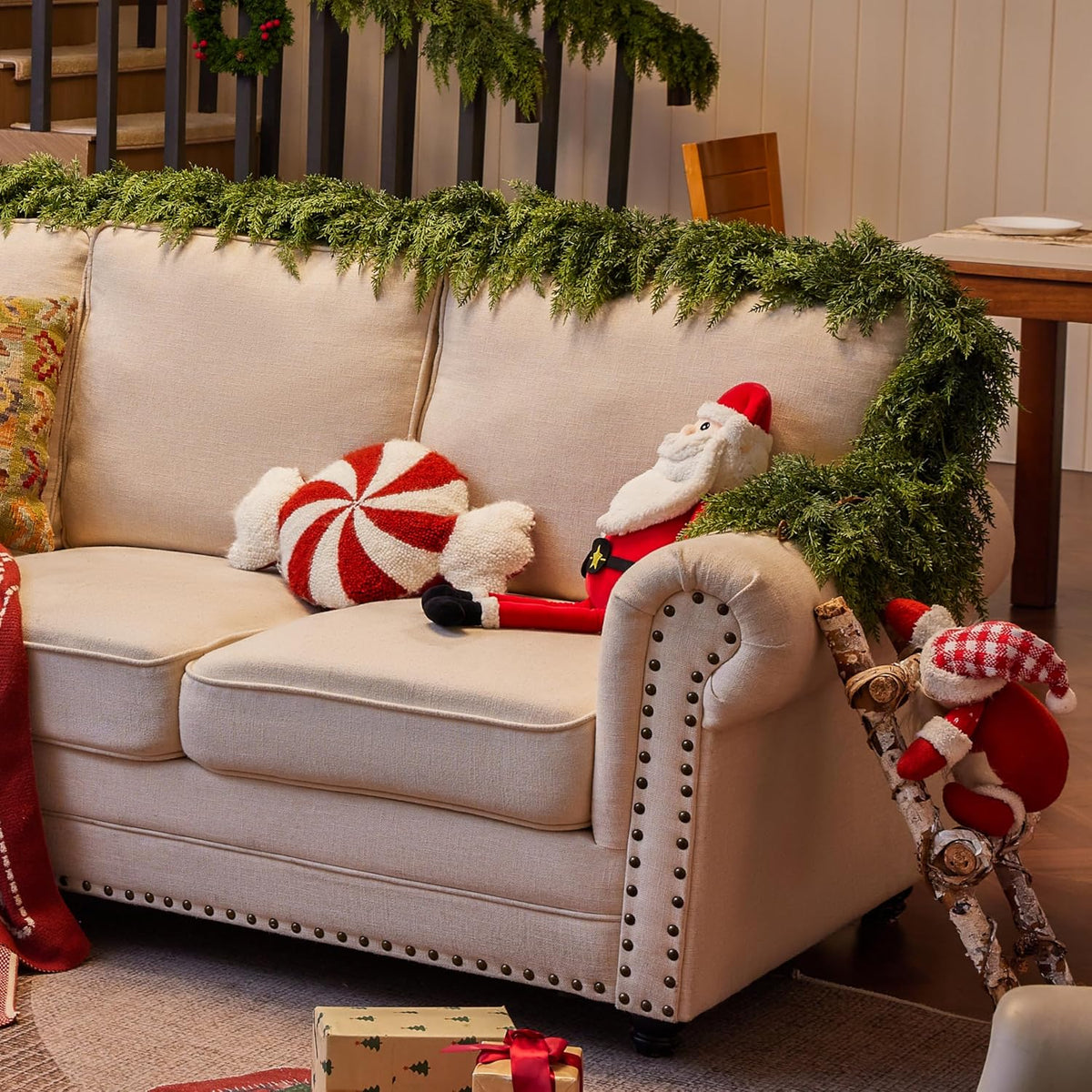 picktop 8 ft cedar garland, realistic high-density artificial, side view