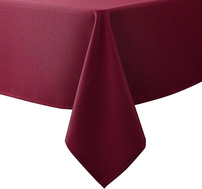 Biscaynebay Textured Fabric Christmas Rectangle Tablecloths 90x132, Burgundy Water Resistant Tablecloths for Dining, Kitchen, Wedding, Parties etc. Machine Washable