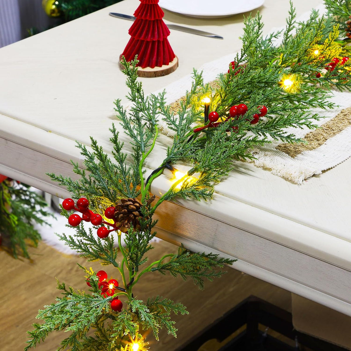 lulu home 9ft pre-lit christmas garland, 30 leds, side view