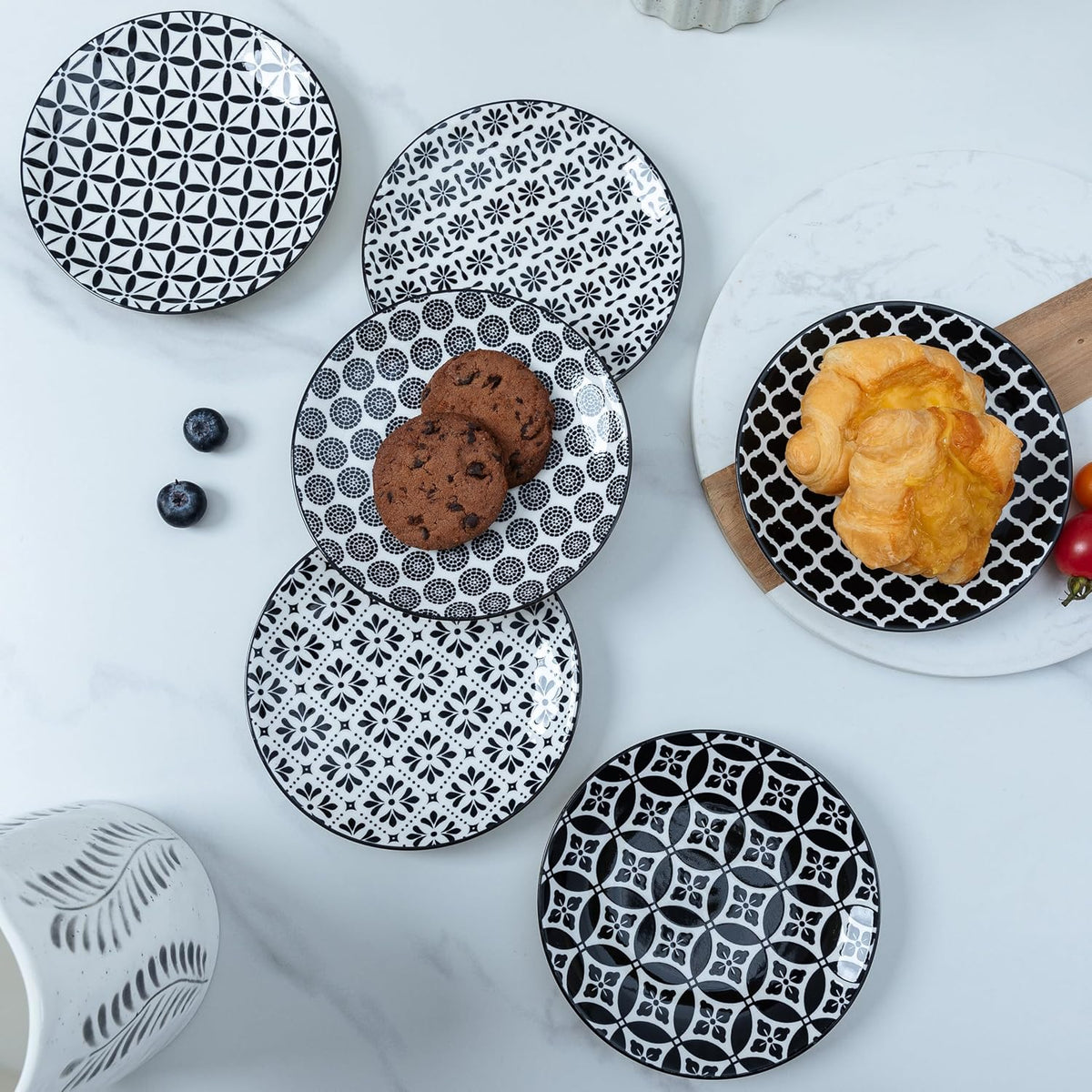 LEHAHA Ceramic 6'' Appetizer Plates Set of 6, Small Dessert/Salad Pla...