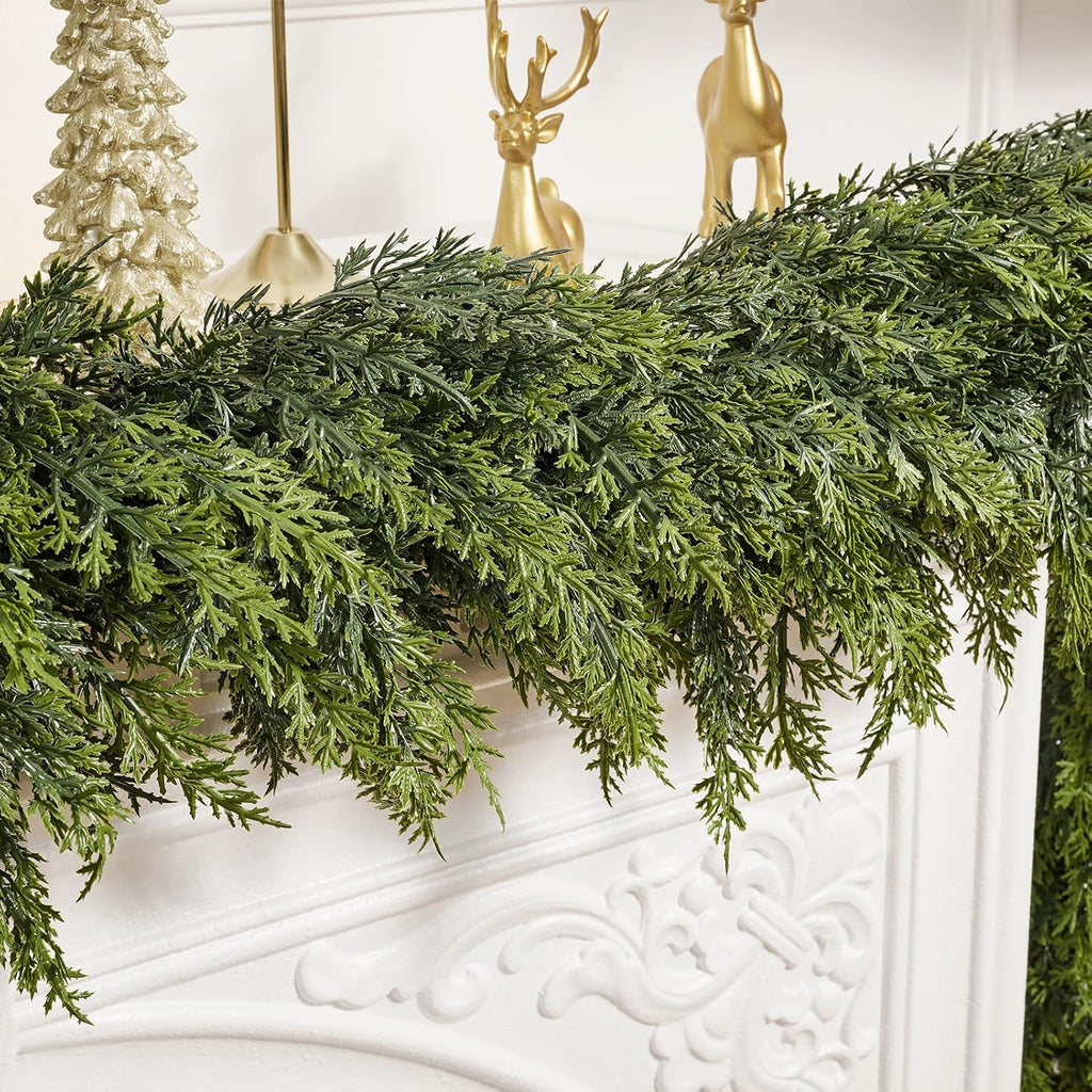 9ft christmas artificial cedar garland for mante, close-up detail