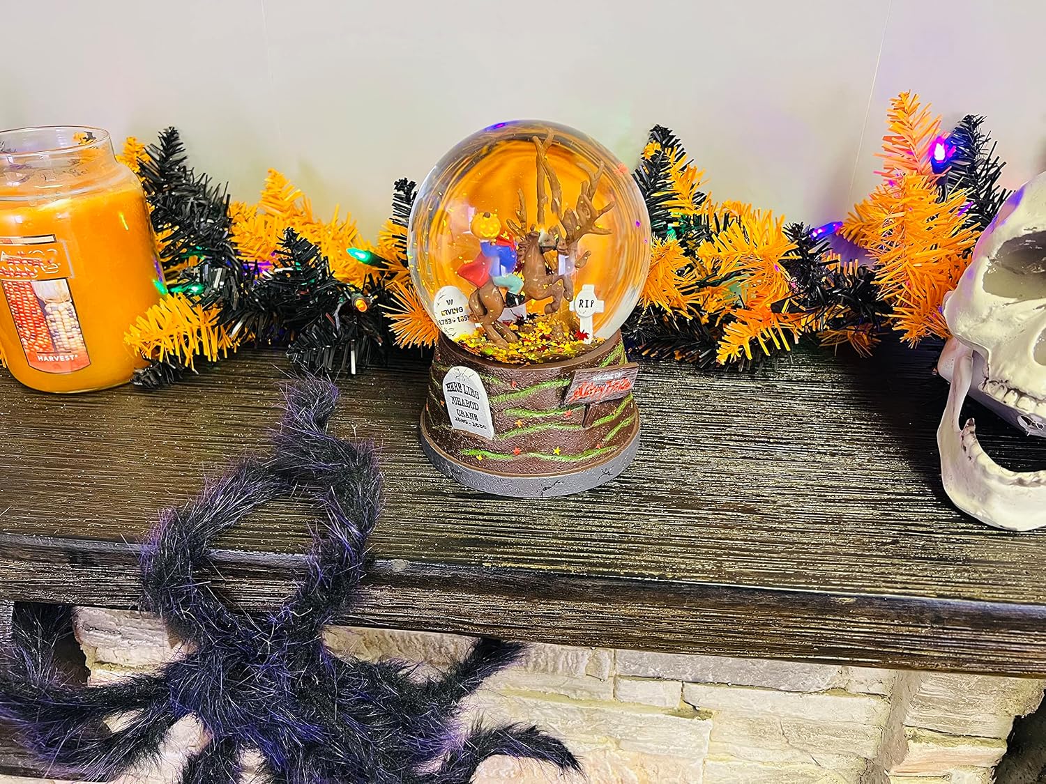 Tree Buddees Sleepy Hollow Fall Themed Headless Horseman Halloween Snow Globe - Large 6.5"
